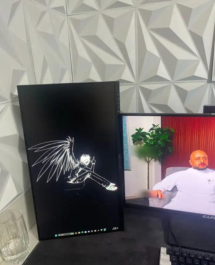 شاشه قيمنق للبيع