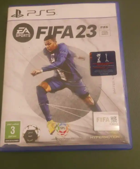 للبيع شريط فيفا 23 (FIFA 23) نسخة بلايستيشن 5 بحالة ممتازة