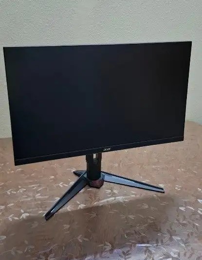 شاشة acer للبيع