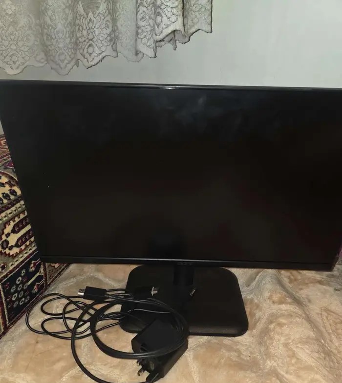 شاشه أيسر كمبيوتر gaming monitor