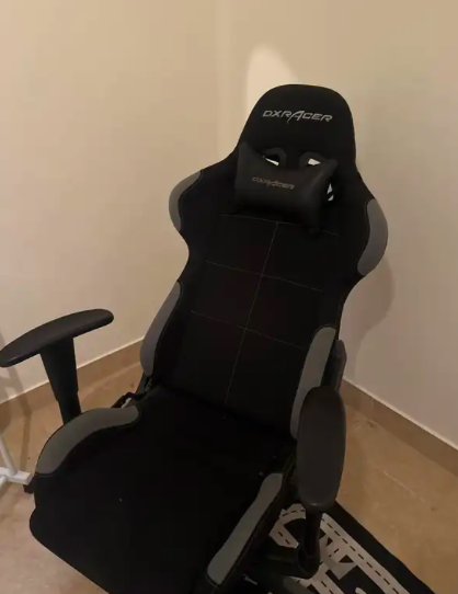 كرسي قيمنق DXracer اصلي