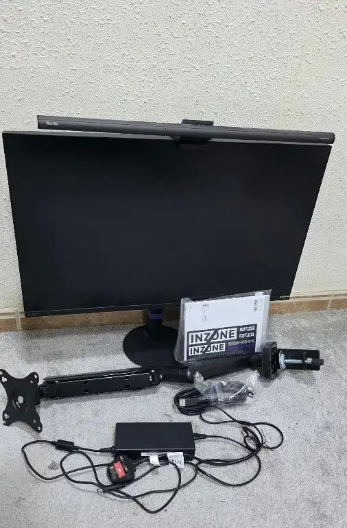 شاشة قيمنق - Inzone m9 II