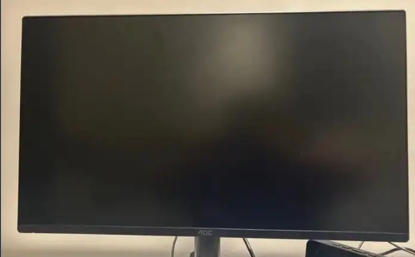 شاشه قيمنق 100 هرتز FHD 24.5 بوصه ودقتها ممتازه