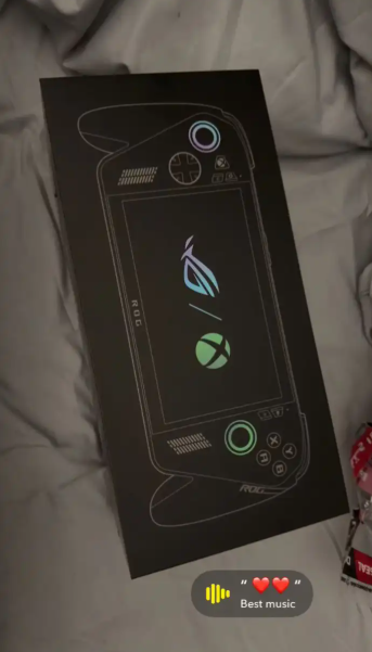 للبيع جهاز asus rog ally x xbox 1tb
