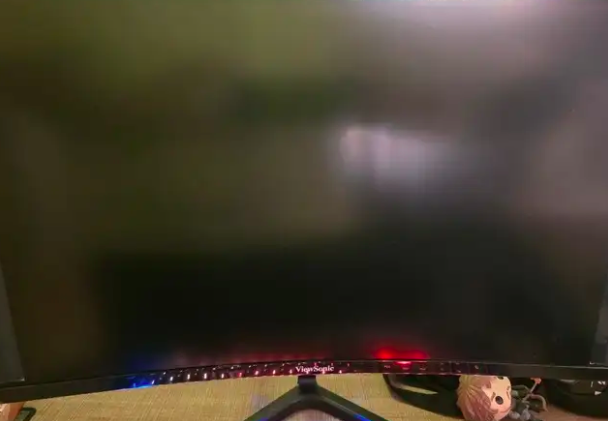 شاشة قيمنق ViewSonic 27 بوصة 165Hz للبيع
