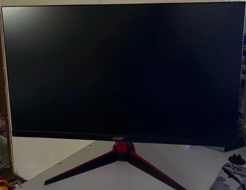 شاشة قيمنق Acer Nitro VG242Y