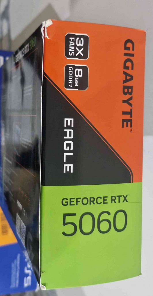 RTX  5060 كرت الشاشه الموقع جده