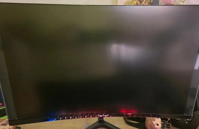 شاشة قيمنق ViewSonic 27 بوصة 165Hz للبيع