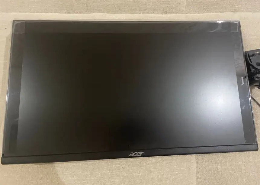 شاشه 19 بوصه للبيع سعر 230
